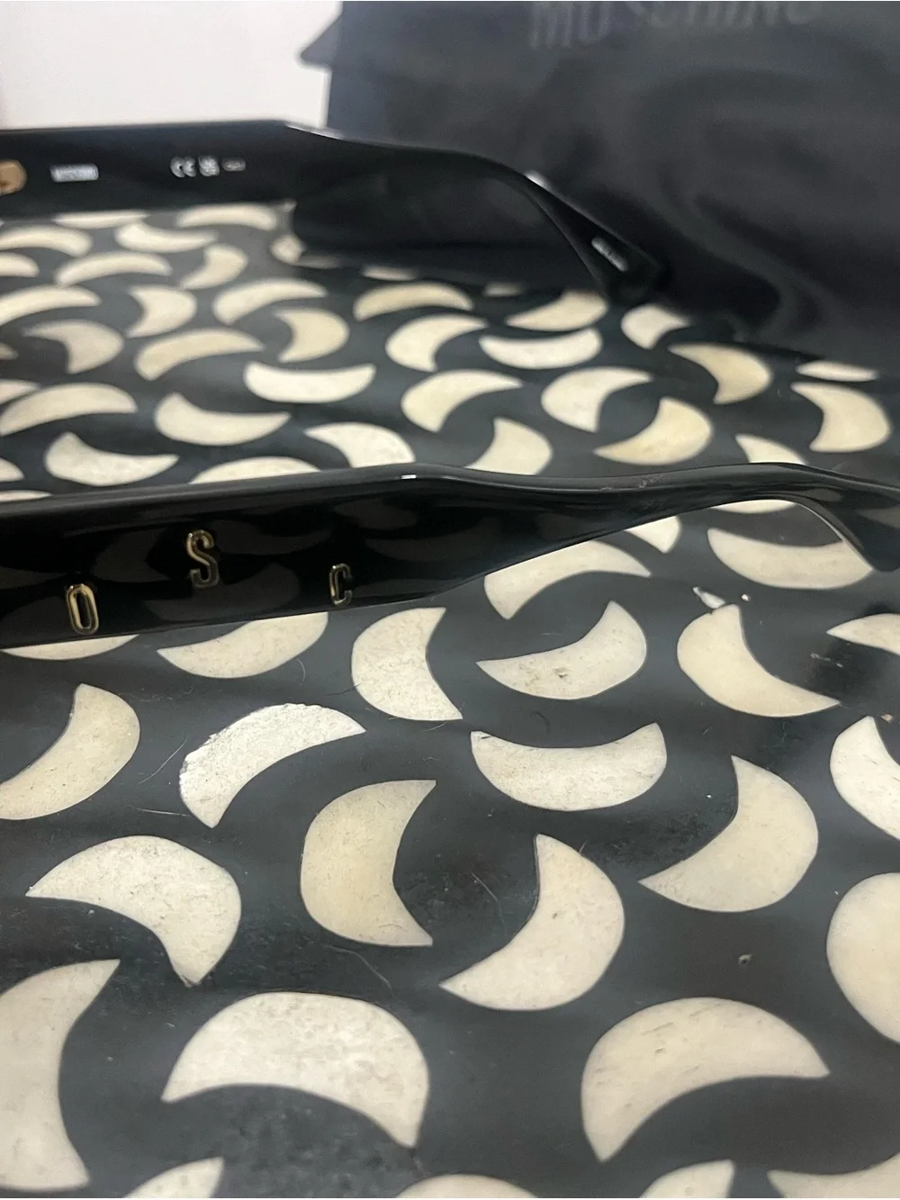 Moschino statement sunglasses
